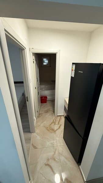 Sector 5, Vadul Nou, Profi